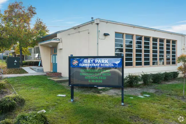 Bay park elementary