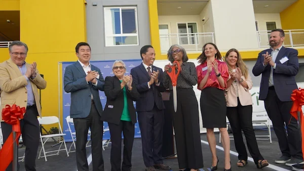 Mt etna ribbon cutting