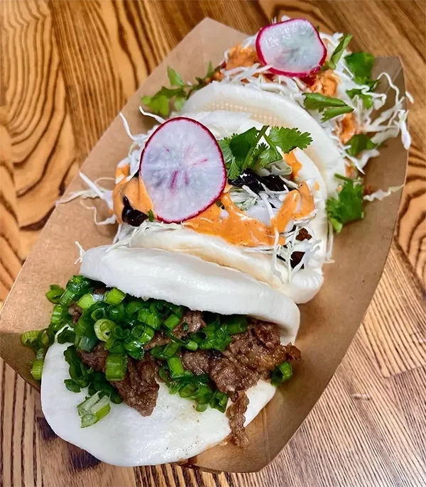 Steamy piggy bao flight